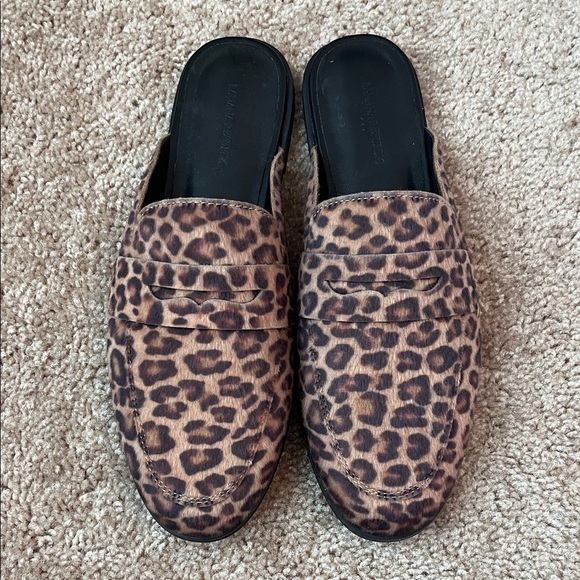 Banana Republic Shoes - NWT Banana Republic Leopard Mules